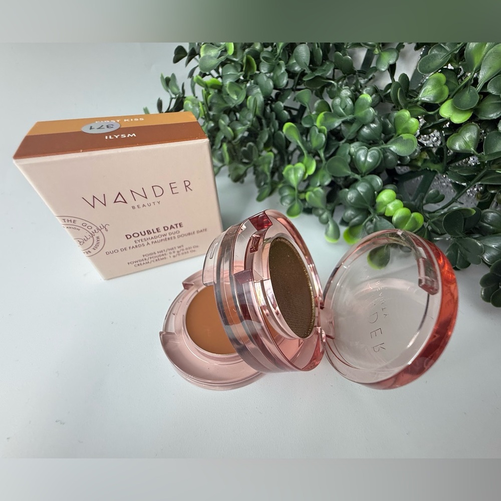 NEW Wander Beauty Double Date Eyeshadow Duo - ILYSM and First Kiss